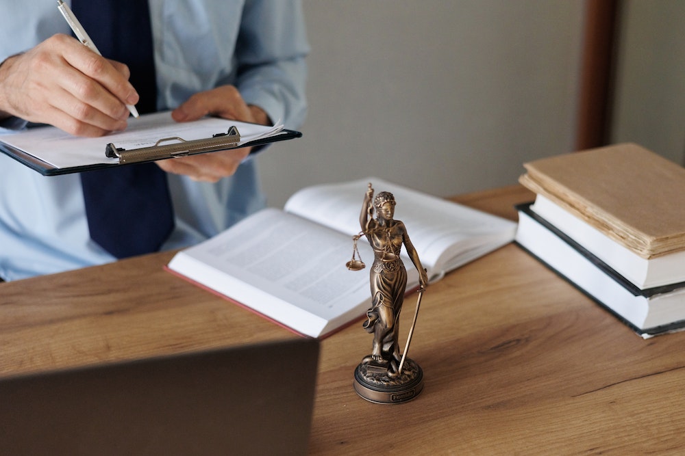 La mise en demeure dans le contexte du droit des successions