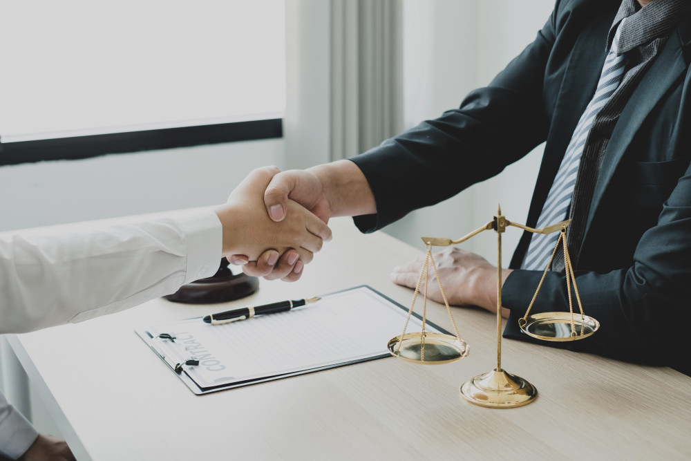 L'avocat en droit immobilier : quand et pourquoi faire appel à ses services ?