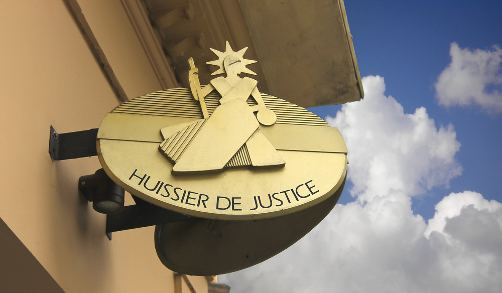 Quand et pourquoi solliciter un huissier de justice ?