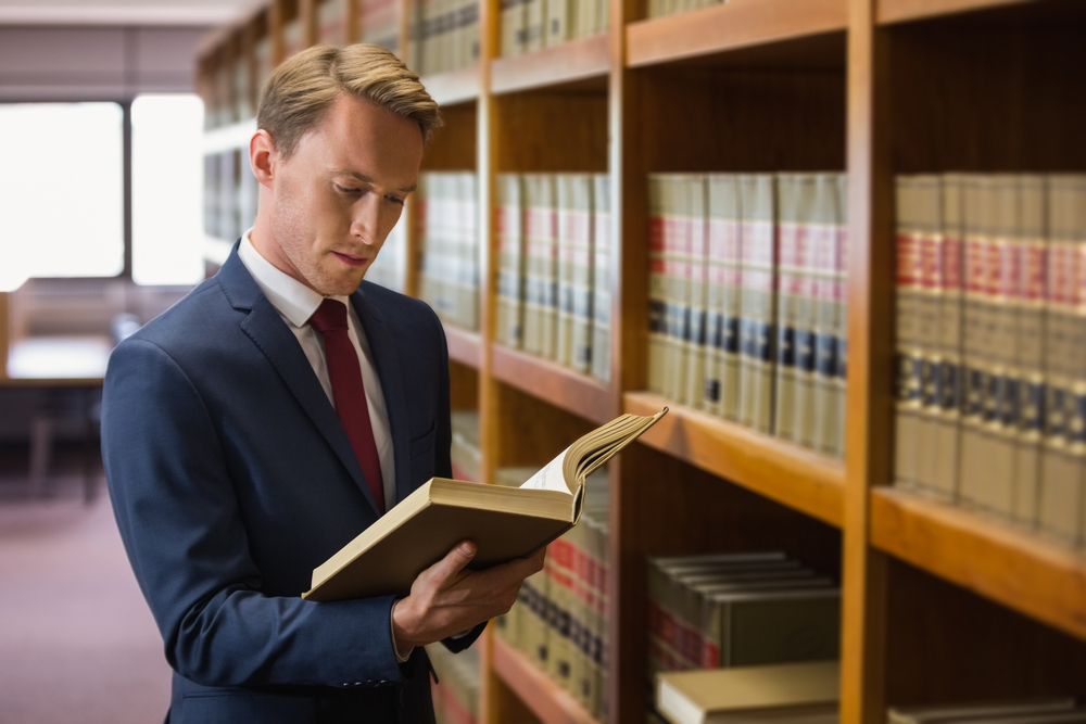 Dans quel cas faire appel à un avocat en droit maritime ?
